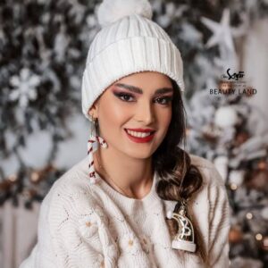 نمونه کار سالن زیبایی سرزمین زیبایی