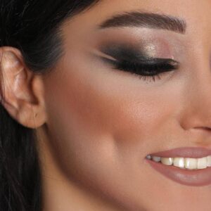 نمونه کار سالن زیبایی دی ال