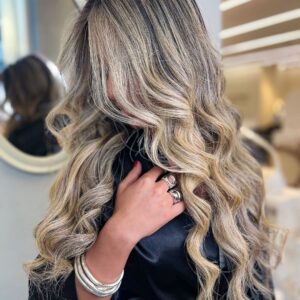 نمونه کار سالن زیبایی هرما