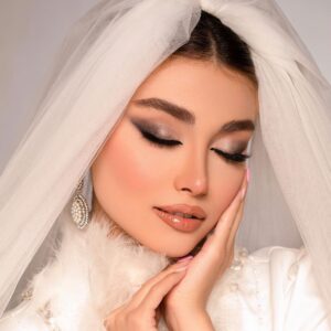 نمونه کار سالن زیبایی مهناز موسوی