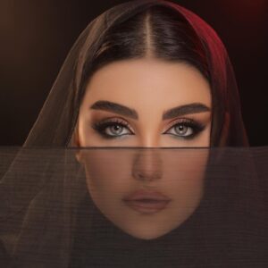نمونه کار سالن زیبایی مهناز موسوی