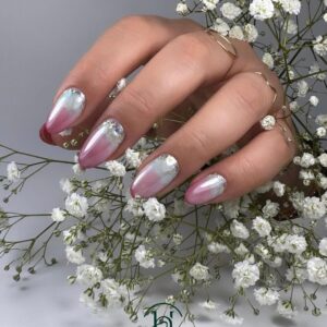 نمونه کار سالن زیبایی هرمینا