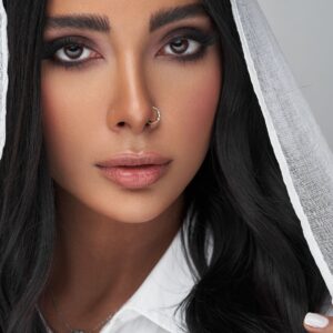 نمونه کار سالن زیبایی مانسو