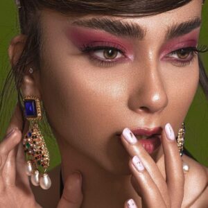 نمونه کار سالن زیبایی آذرخش