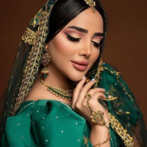 نمونه کار سالن زیبایی همراز
