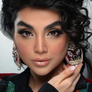 نمونه کار سالن زیبایی نسیم رضایی