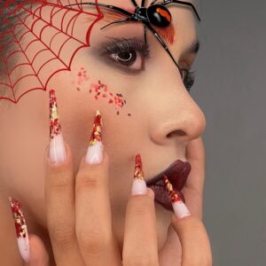 نمونه کار سالن زیبایی آرامیس