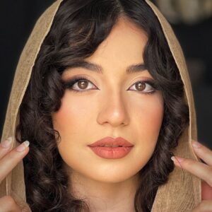 نمونه کار سالن زیبایی فرزانه سیفی