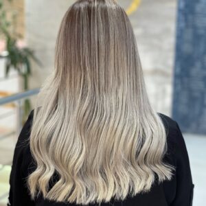 نمونه کار سالن زیبایی هلچین