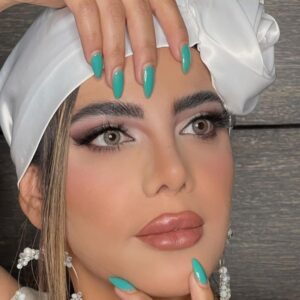 نمونه کار سالن زیبایی سرخ پوش