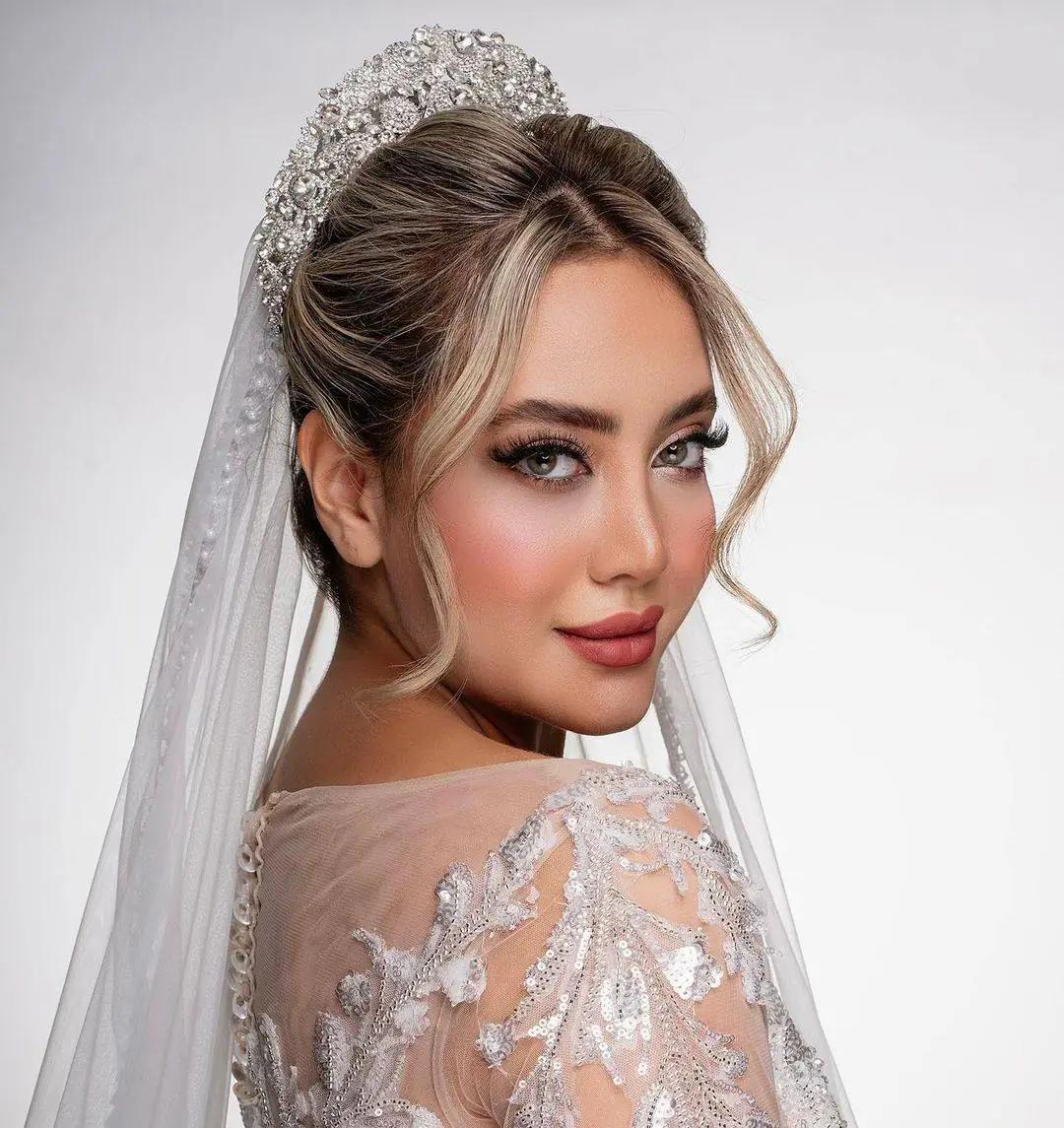 نمونه کارهای سالن زیبایی پیک