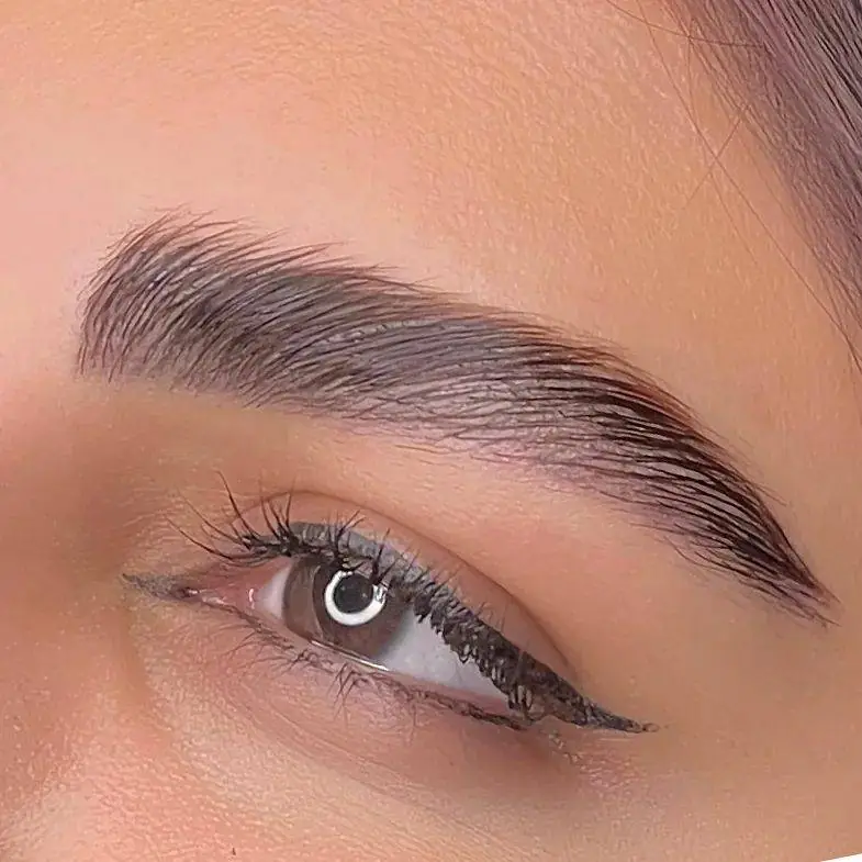 نمونه کارهای سالن زیبایی موژان