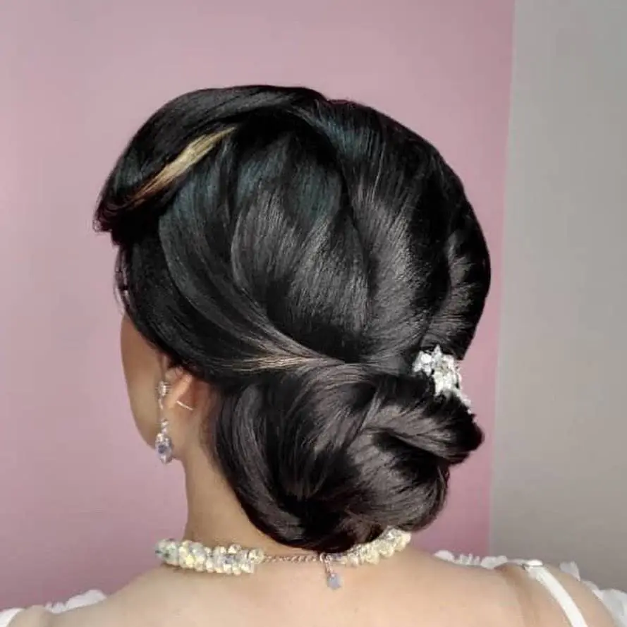 نمونه کارهای سالن زیبایی رزا