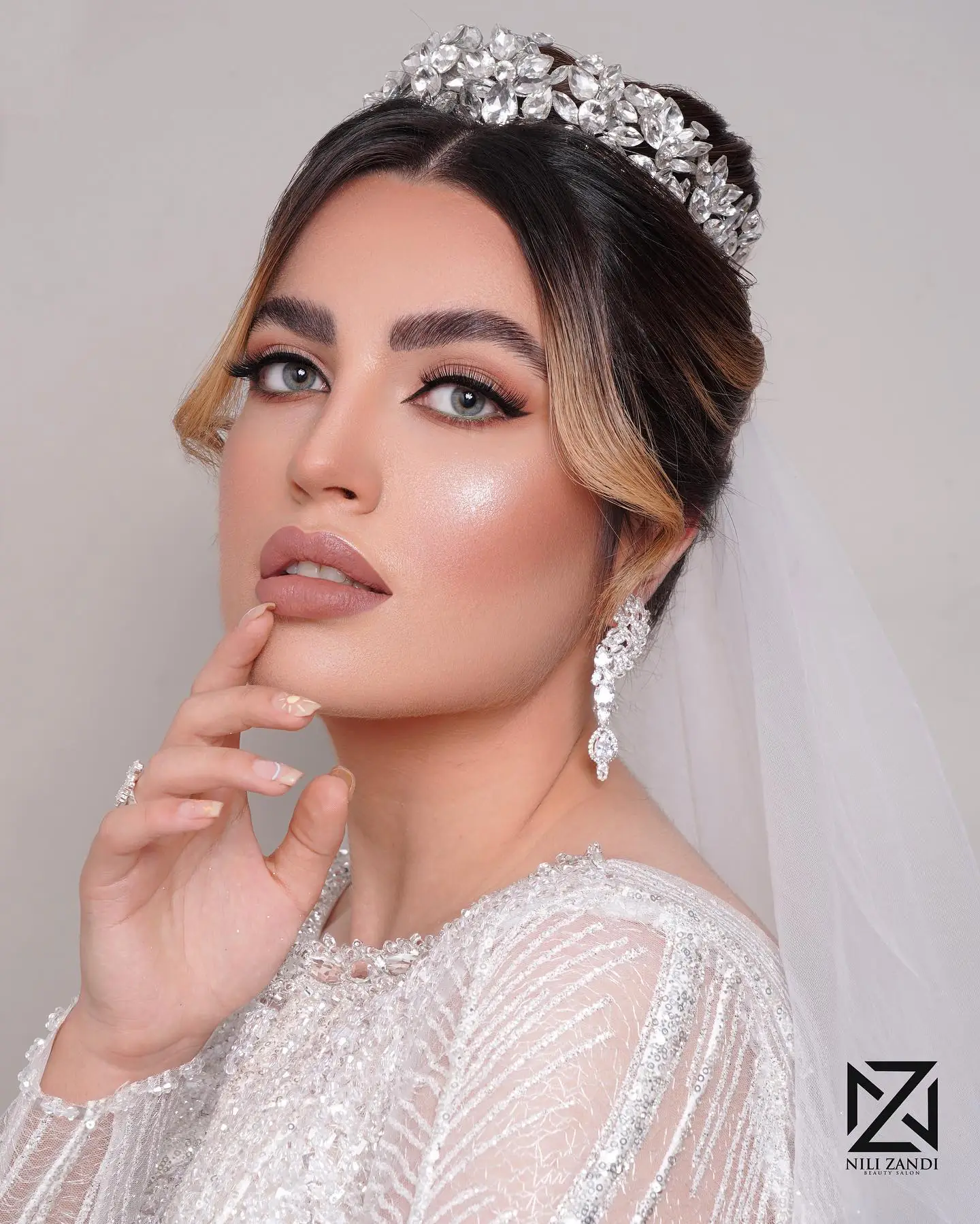 نمونه کارهای سالن زیبایی نیلی زندی