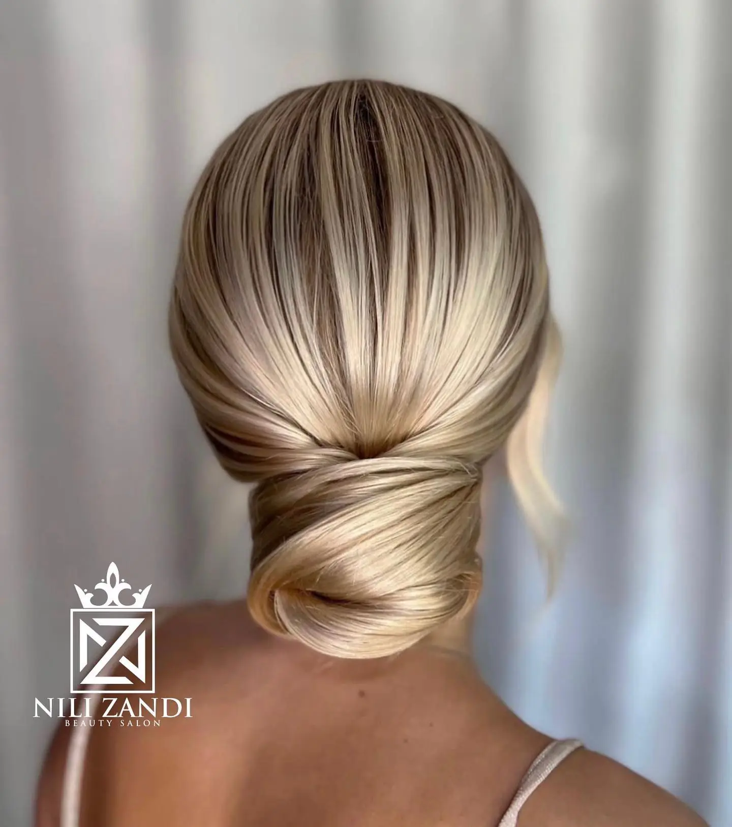 نمونه کارهای سالن زیبایی نیلی زندی