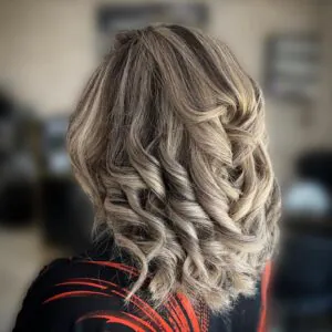 نمونه کار سالن زیبایی ندا آرا