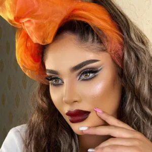 نمونه کار سالن زیبایی شقایق میری
