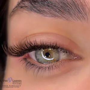 نمونه کار سالن زیبایی لبنا