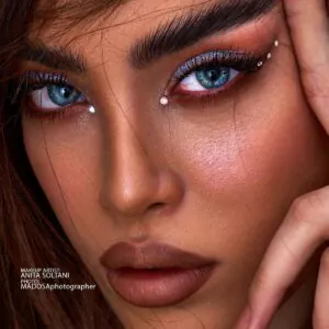 نمونه کار سالن زیبایی آپامه