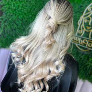 نمونه کار سالن زیبایی مریم عباسی