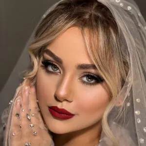 نمونه کار سالن زیبایی چهره سازان
