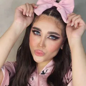 نمونه کار سالن زیبایی اسکای بیوتی