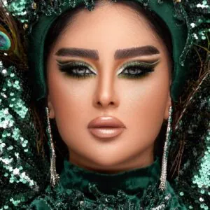 نمونه کار سالن زیبایی لی لی
