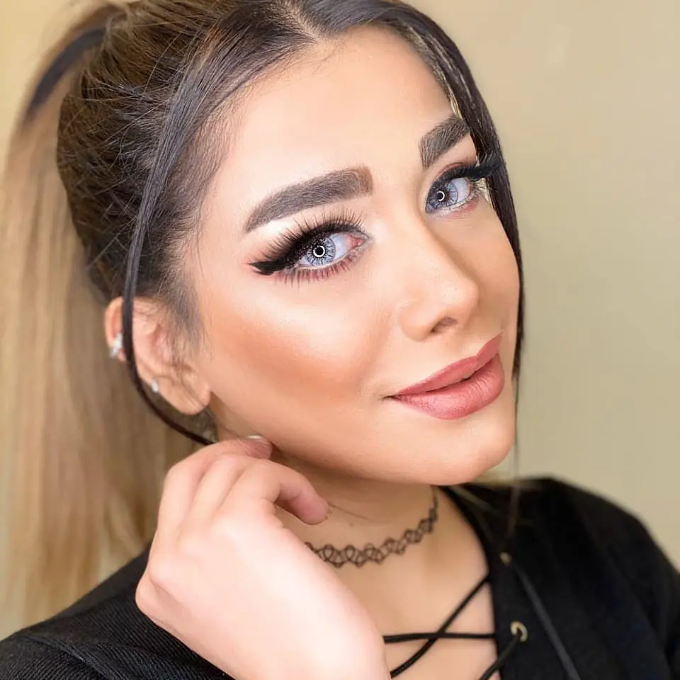 نمونه کارهای سالن زیبایی سلنا