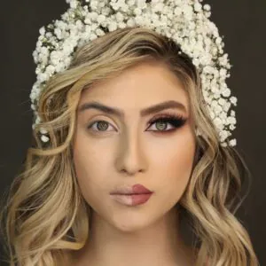 نمونه کار سالن زیبایی مهدیس