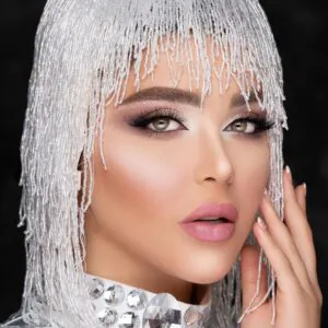 نمونه کار سالن زیبایی سرخپوش