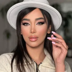 نمونه کار سالن زیبایی زهرا عباسی
