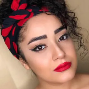 نمونه کار سالن زیبایی کمند
