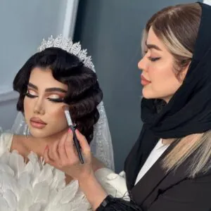 سالن زیبایی لی لی شاین