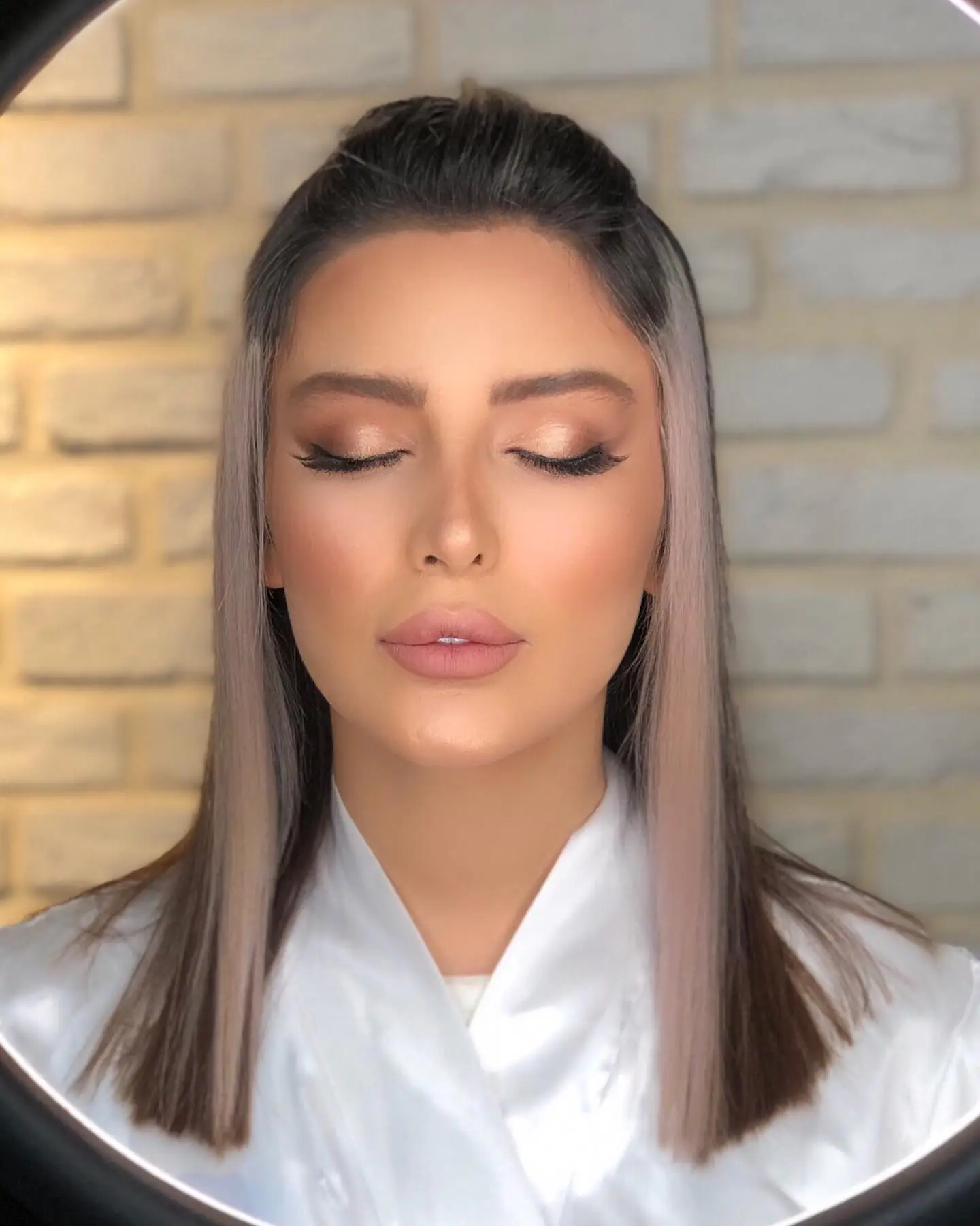 نمونه کارهای سالن زیبایی داتیس