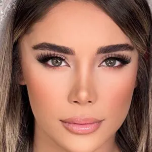 نمونه کار سالن زیبایی ساغر