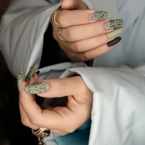 نمونه کار سالن زیبایی شادان