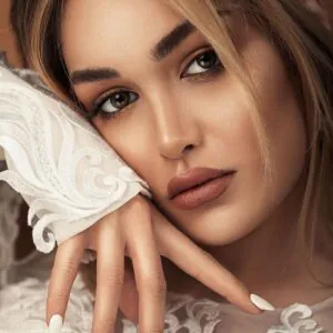 نمونه کار سالن زیبایی ژون