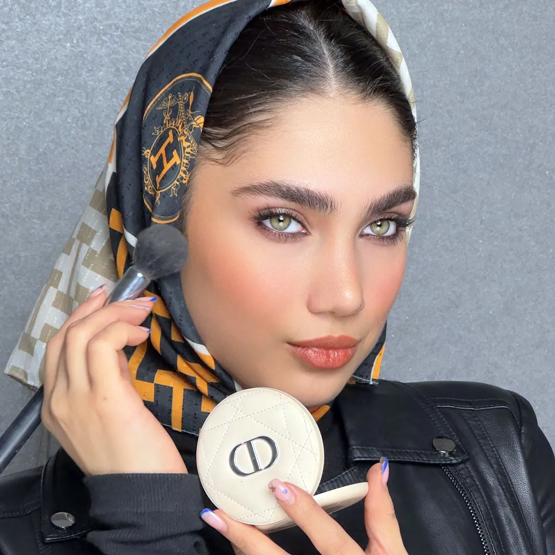تصویر سالن سالن زیبایی نیایش جباری